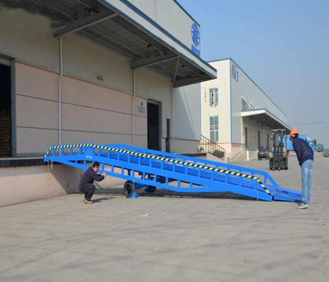 孝感移动式登车桥应用